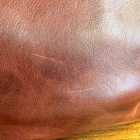 Portland Leather Goods- Large Tote in Lava - Picture 7 of 12